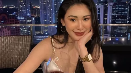 وفاة مضيفة طيران بعد ليلة ساخنة مع اثنا عشر رجلاً وما حصل لها كان مرعباً