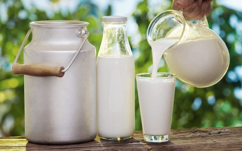 شرب الحليب والمرض الخبيث.. دراسة تكشف العلاقة