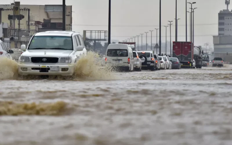 استغاثة عاجلة من اهالي قرية جنوب مكة المكرمة بسبب السيول الجارفة