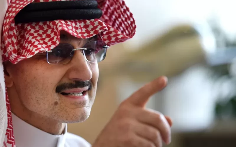 تفاصيل خسارة مالية كبيرة تعرض لها الوليد بن طلال اصابته بانهيار كبير ومخاوف من افلاسه