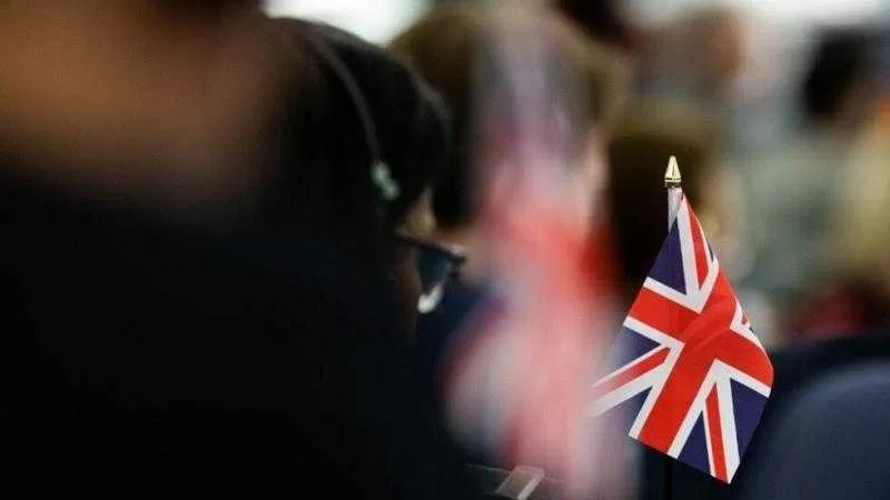 بريطانيا تعتزم منع ”غاز الضحك”