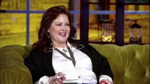 دلال عبد العزيز في لحظات حرجة .. تفاصيل خطيرة