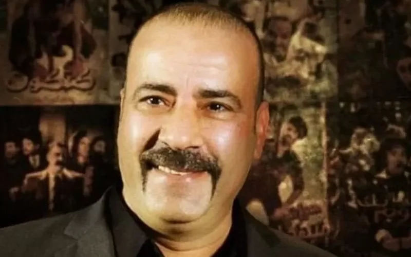 سبب صادم جعل اللمبي يخفي زوجته عن الجميع خاصة الوسط الفني ومقربون منه يكشفون حقيقة عائلتها واسمها