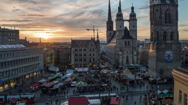 بشروط سهلة وما عليك سوى السفر.. دولة أوروبية تفتح أبوابها وتعلن عن حاجتها لملايين المهاجرين