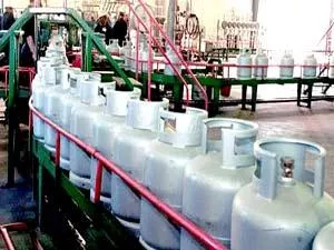 تفاصيل وقف بيع اسطوانات الغاز المنزلي في السعودية من هذا التاريخ