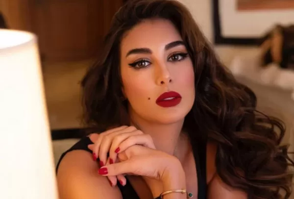 تسريب السر الخطير عن ياسمين صبري وابو هشيمة مستعد لدفع نصف ثروته ليخفيه قبل ان تقع الفاس في الراس