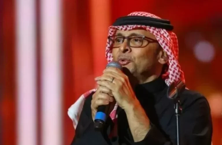 بالفيديو شاهد الفنان عبد المجيد عبد الله يقصف جبهة فنان العرب محمد عبده بكلمات نارية