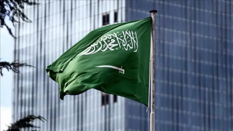 للمقيمين في السعودية.. تسهيلات تعلن عنها المملكة اليوم تسهل اصدار اقامة العشر السنوات ولن تحتاج لكفيل ولا رسوم سنوية بعد اليوم