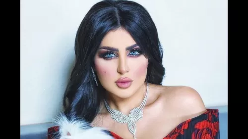 حليمة بولند تتخلى عن جنسيتها الكويتية وتعود لجنسيتها الأصلية وتظهر في صور صادمة