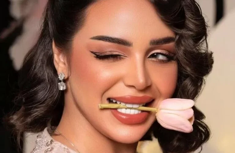 بالفيديو: غزل غير عفيف بين رهف القحطاني ومعجب على الهواء .