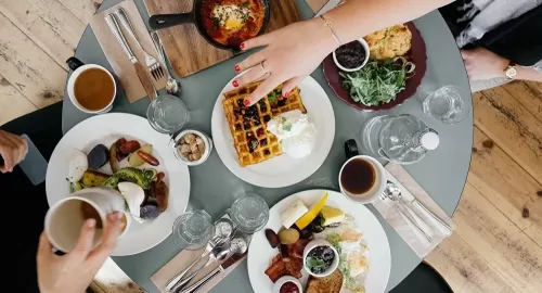 تحذير خطير من تناول هذة الأطعمة على معدة فارغة