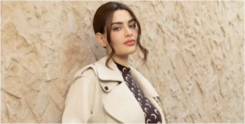 روان بن حسين امام المحكمة بتهمة تمزيق ملابس هذا الرجل