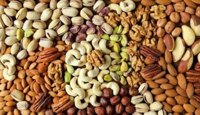 كنز رباني يجهله الكثير من الناس .. نوع من المكسرات يحرق الكوليسترول في الجسم ويشفيك من انسداد الشرايين وتصلبها..! (لن تتركه أبدا) ..!