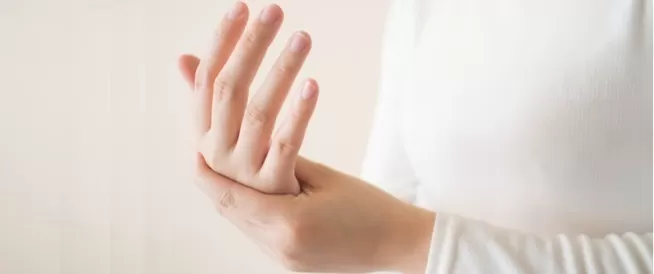 تعرف عليها الان ؟ فاكهة صغيرة تعالج ضعف الأعصاب وحل سحري لمشكلة الإمساك وعسر الهضم ومفيدة جدا للقولون!!