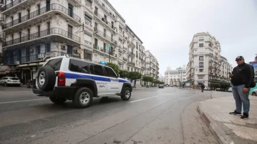 دولة عربية تشهد محاولة انتحار جماعية لخمسة شبان قامو بحرق انفسهم لسبب صادم