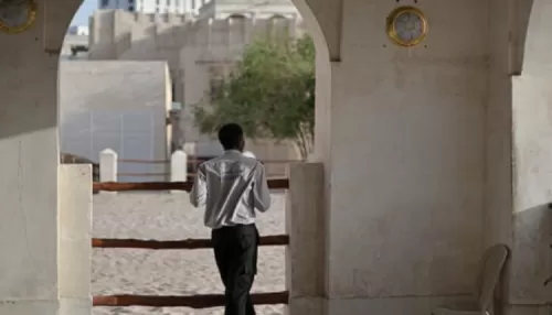 ماذا كتبت “الغارديان” عن ظروف العمل في قطر رغم الحديث عن إصلاحات شاملة