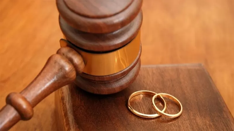 أغرب عرض مغري في السعودية: اخلعي زوجك فقط مقابل 92 ريالاً