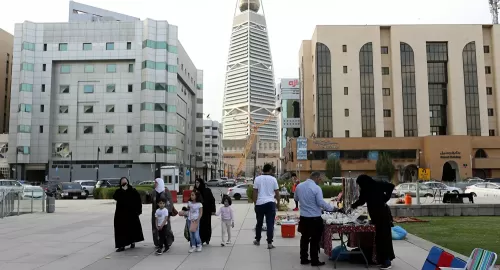 مشهورة سعودية تتذكر ايامها مع طليقها بصورة فاضحة