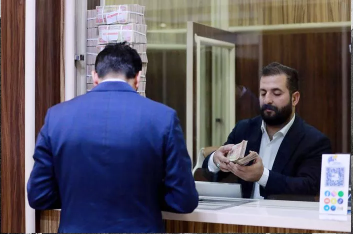 عاجل: أمريكا تعلن فرض عقوبات قاسية على 14 بنك في دولة خليجية ثرية بسبب إيران