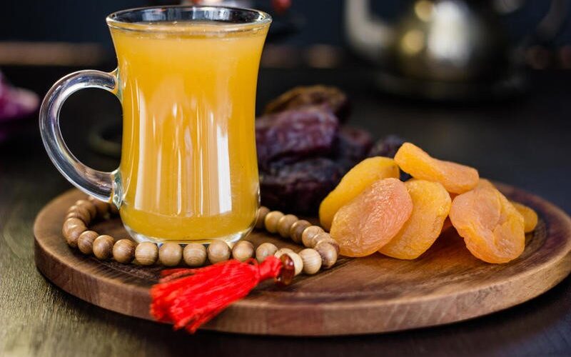 هل تشعر بالكسل في رمضان؟.. تجنب هذه المشروبات