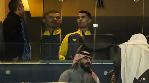 رئيس ناد يكشف عرضا مرفوضا لرونالدو.. ويتسال كيف اقتنصه النصر السعودي؟