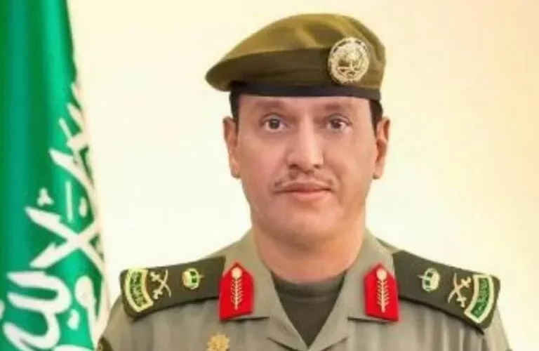 معلومات. تنشر لأول مرة عن اللواء محمد السعد مدير جوازات الرياض الذي توفي بشكل مفاجئ أمس