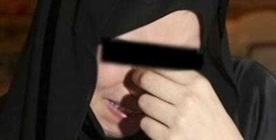 سعودي ظالم يرفض الإعتراف بإبنته وتركها طوال 16 سنه تعيش في الشوارع ..لن تصدق ماحدث لها اليوم !!