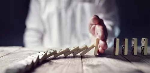 تسريب نتائج فحص مخدرات لوزير خارجية عربي تظهر صدمة لا تصدق