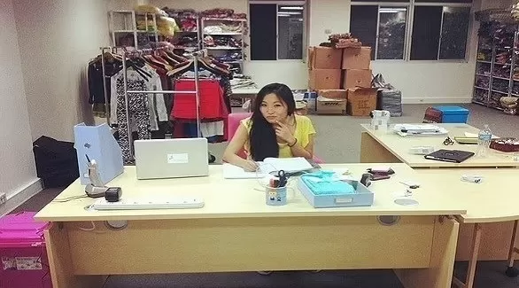 كانت تخدع اسرتها انها تذهب للعمل عامين كاملين وصدفة تعيسة كشفت المستور ودمرت عائلتها