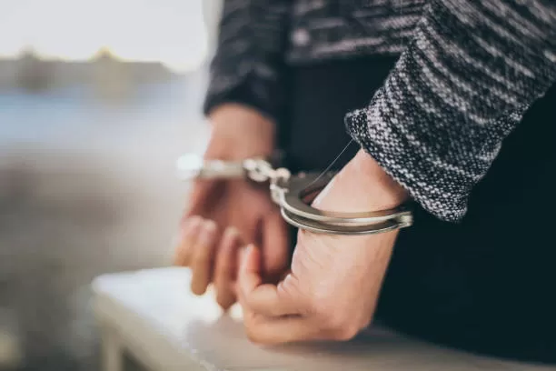 سعودية تغوي خالها بحيلة خطيرة يفعلها الجميع ببراءه ..وتسرق منه 250 مليون ريال