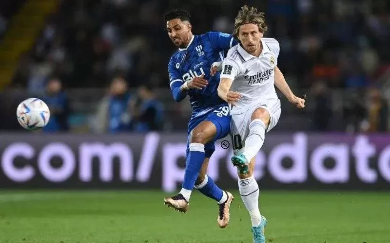 عاجل: ريال مدريد يفوز 5-3 على الهلال السعودي ويحرز لقب كأس العالم للأندية