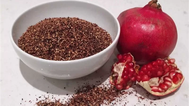 بعد ا ن تشاهد هذا الفيديو لن ترمي قشر الرمان