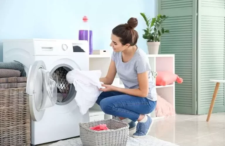 لهذا السبب المفاجئ.. ينصح بوضع الفلفل الأسود مع الغسيل