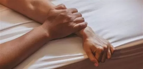 إغتصاب جماعي مروع لفتاة فلسطينية قاصر (فيديو وصور)