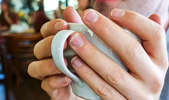 الكنز الرباني في هذا المشروب لحماية جهازك العصبي من الشلل الرعاش وامراض اخرى تصيب المخ