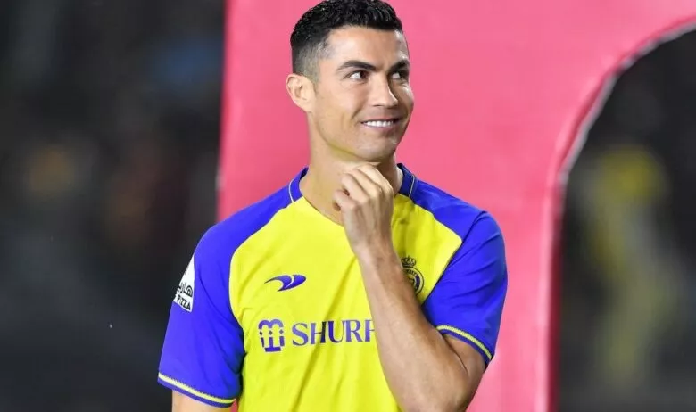 القصة الكاملة لخلاف كبير بين رونالدو ومدرب النصر وهذا الطرف سيغادر النادي