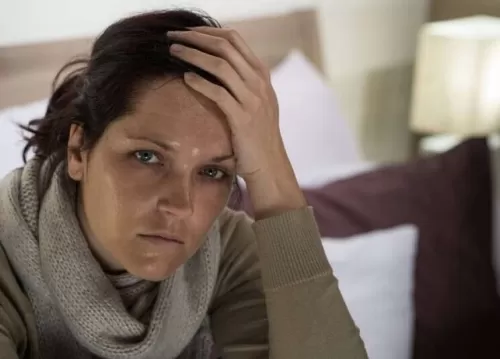 التعرق البارد.. علامة تحذيرية لأمراض خطيرة في جسمك