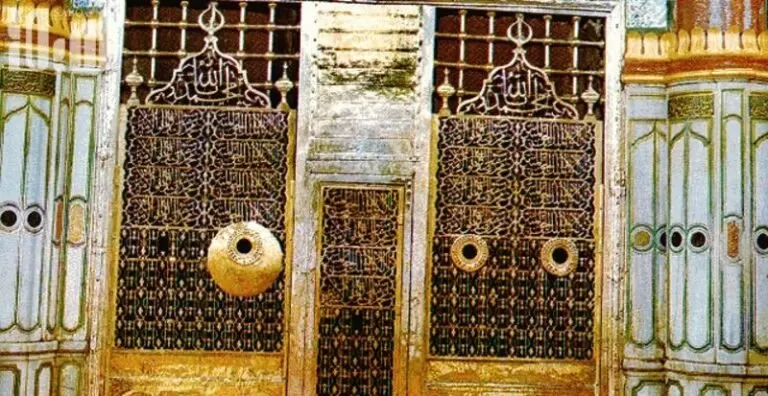 تفاصيل القرارات السعودية الجديدة حول منع زيارة قبر النبي محمد في المدينة المنورة