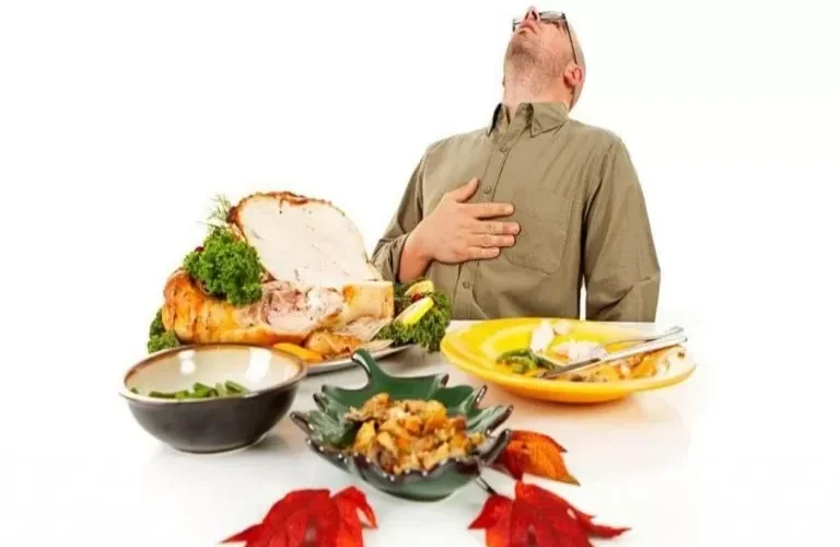 تحذير خطير عادات يجب عليك التوقف عنها بعد سن الثلاثين .. تعرف عليها بالتفصيل ..!