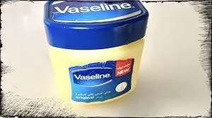 أسرار الفازلين لإزالة شعر العانة بدون ألم وطريقة تحضير الوصفة بأسهل طريقة