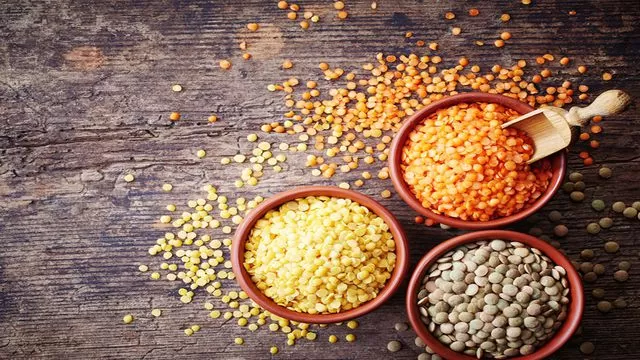 فوائد تناول شربة العدس في رمضان تغنيك عن تناول كل هذه الأدوية ..