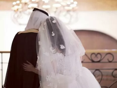 مغربية تغدر بزوجها السعودي بطريقة بشعة بعد ان كتب لها كل ما يملك وهكذا كانت نهايته