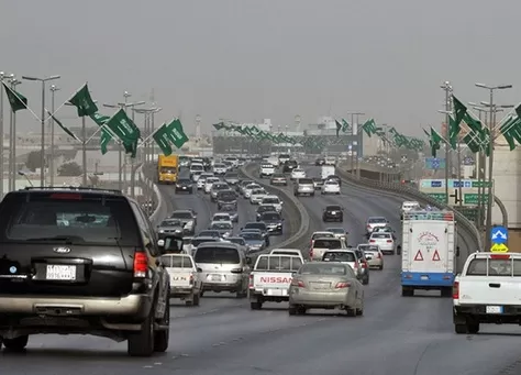 غرامة بقيمة 8 الف ريال سعودي لكل من يضع هذه الاشياء في سيارته من اليوم