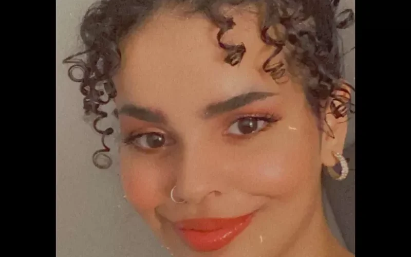 شاهد رهف القنون تفقد عقلها وتنشر صور فاضحة لتغيظ عشيقها ووالد طفلتها وما ظهر صدم اسرتها قبل الجميع