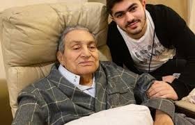 حفيد مبارك يرثي جده .. ماذا قال؟.. فيديو جراف
