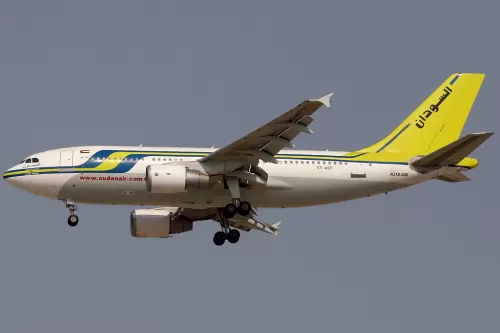 تصرف غريب من قائد الرحلة.. طائرة سودانية تقلع من مطار القاهرة على متنها راكبة واحدة