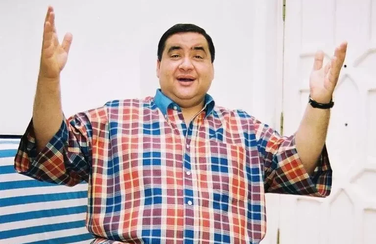 شاهد الطب الشرعي في مصر يكشف حقيقة عدم تحلل جثة علاء ولي الدين رغم موته منذ عشرين سنة