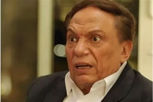 فنانة شهيرة : بخلي عادل امام يعمل فيه اللي هو عايزه