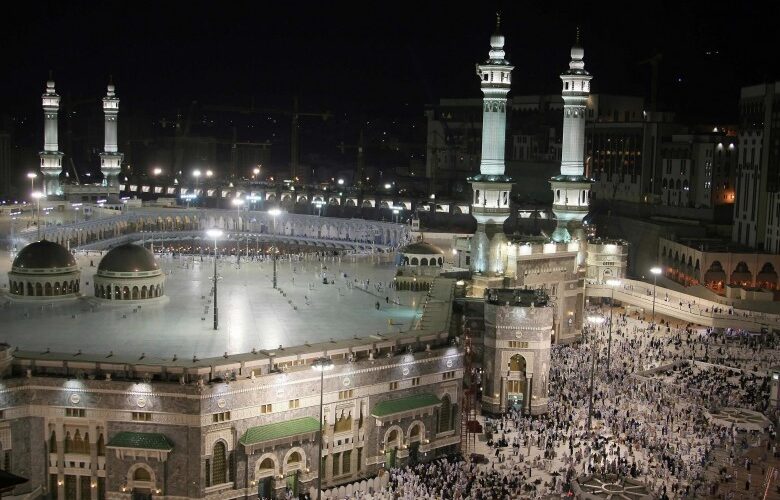 هكذا يمكنك حجز رحلة عمرة عبر الانترنت بشكل رسمي من الحكومة السعودية للىاغبين من خارج المملكة .. تفاصيل