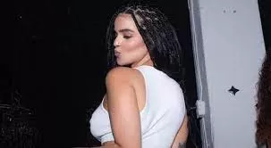 شاهد كيف تسببت رهف القنون في مقتل والدها والكشف عن منصبه الكبير في السعودية